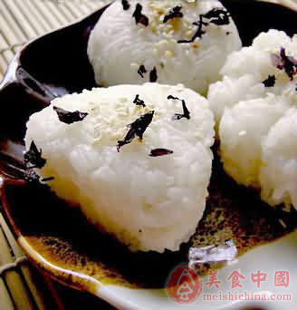 每天吃多少白米饭才合理?